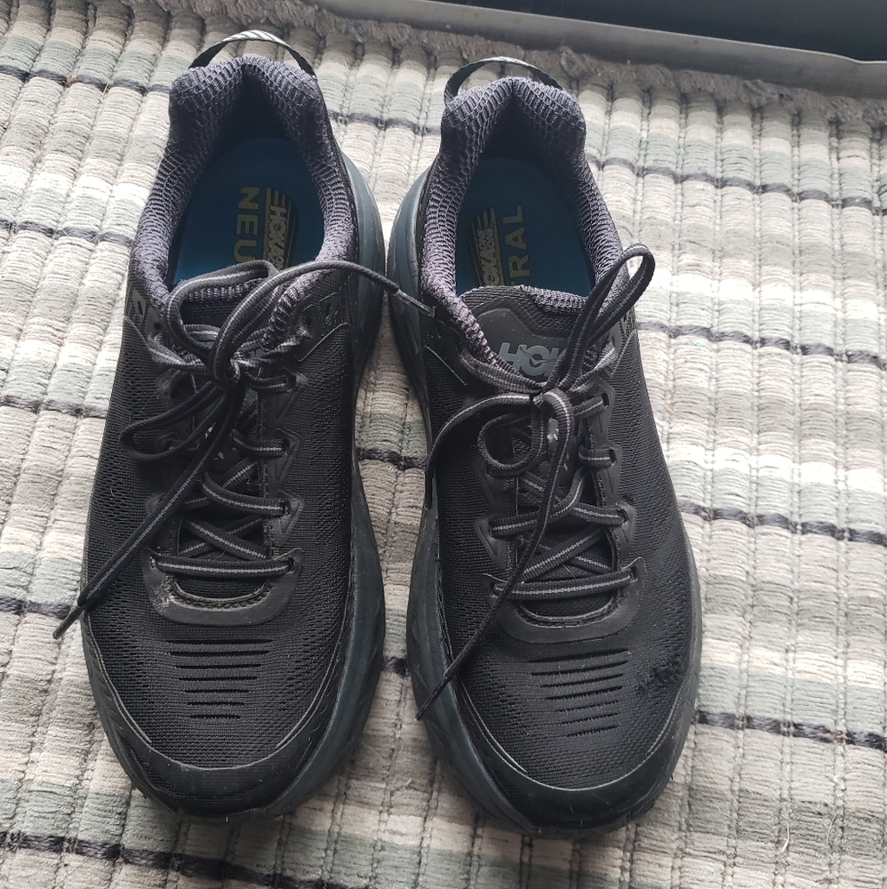 Hoka One One Bondi